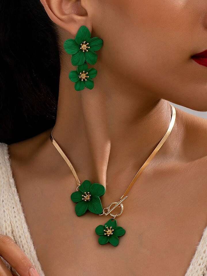 2pcs floral pendant necklace & earinngs set in green