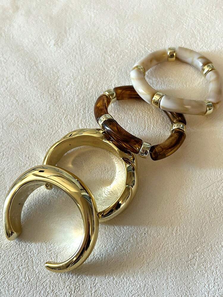 4pcs vintage exaggerated gold resin bracelet set in gold