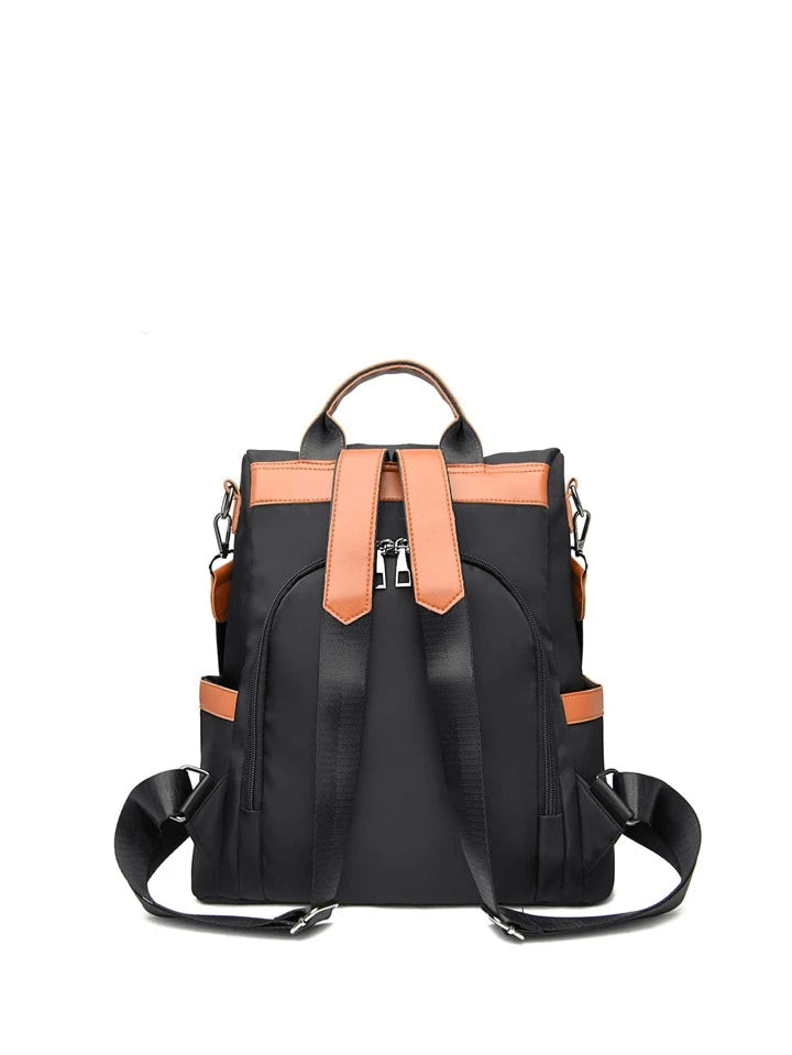 Large capacity shoulder bag in black