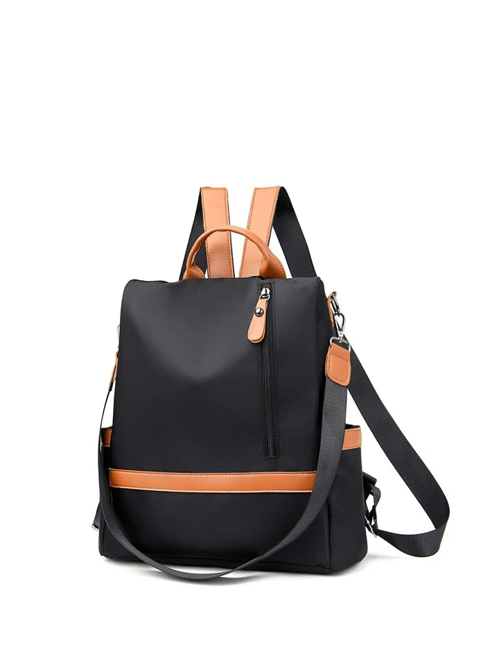 Large capacity shoulder bag in black