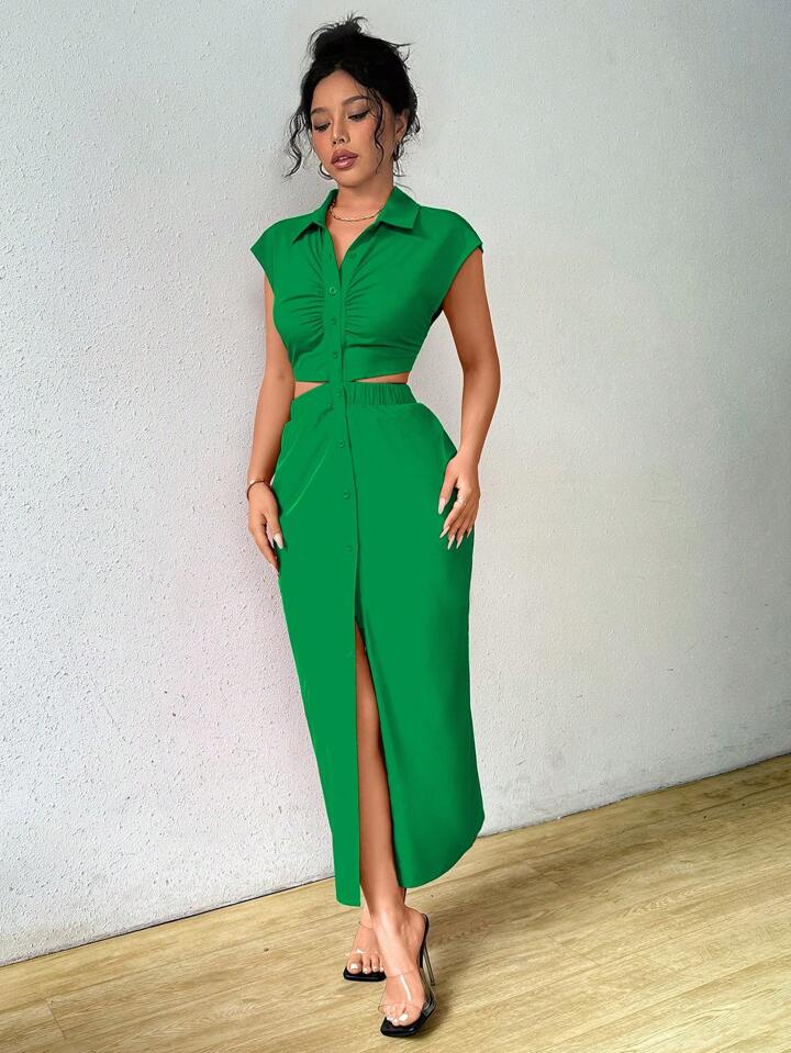 Solid color front button cut out midi dress in green