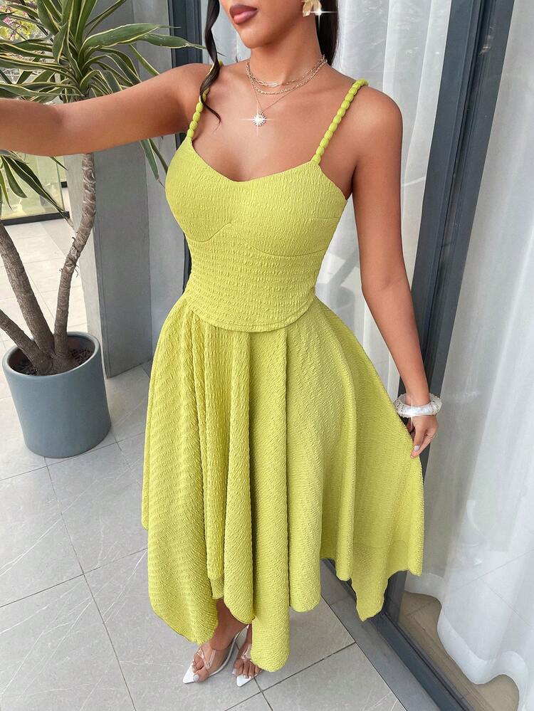 Spaghetti strap asymmetric hem tie back dress in green