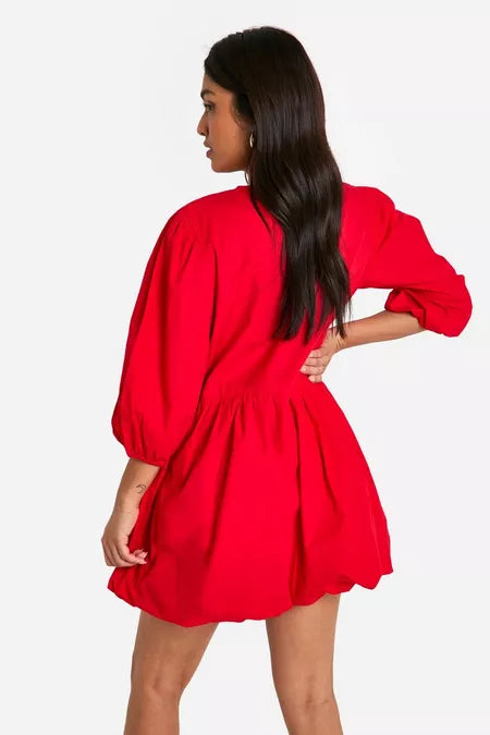 Tie front volume sleeve skater dress in red