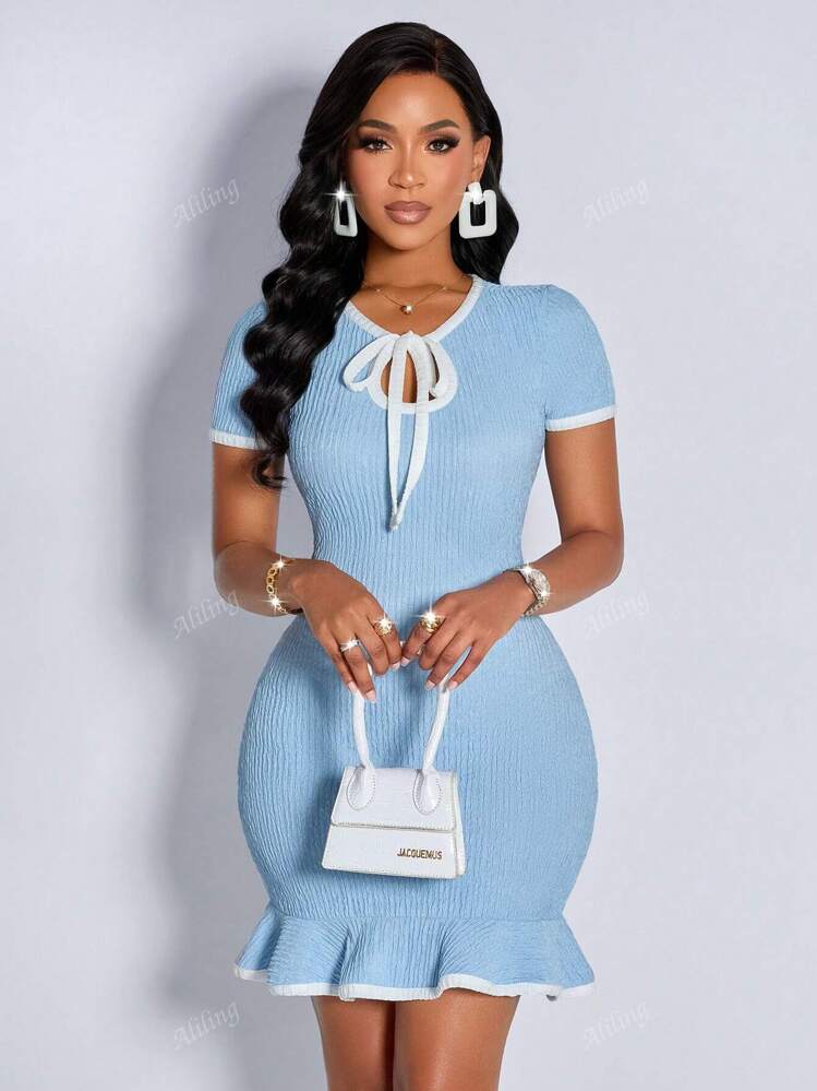 Tie neck ruffle hem mini in blue