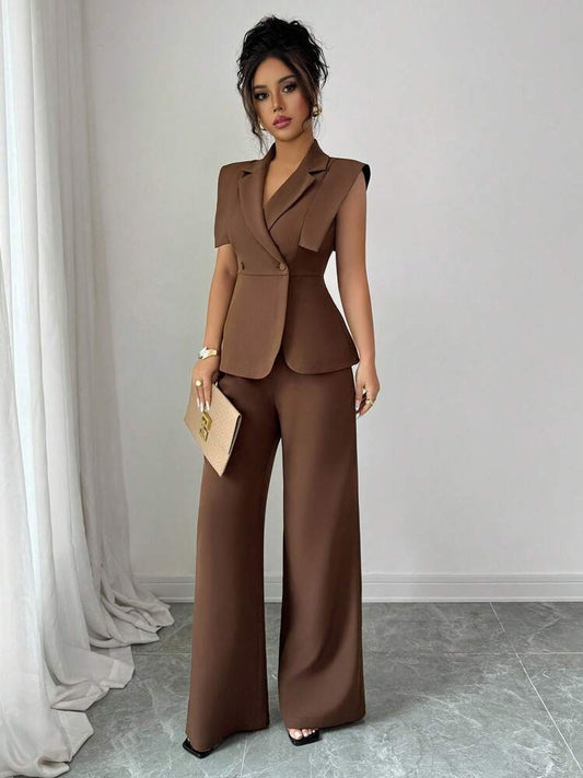 Sleeveless blouse & ealstic waist long pants set in brown