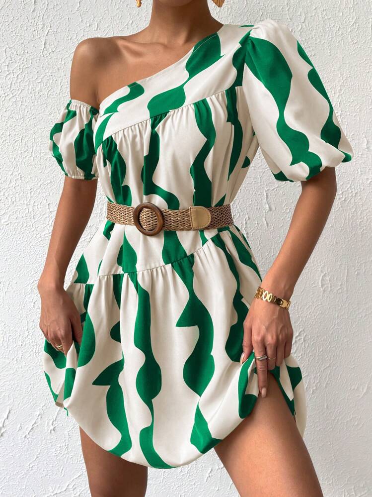Printed asymmetrcial neck puff sleeve smock dress in green