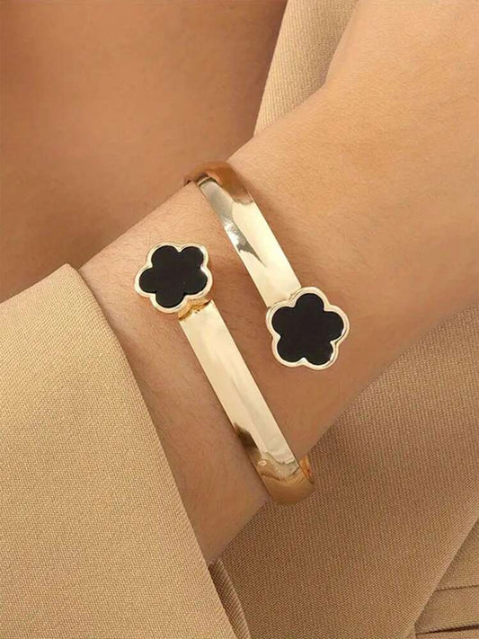 1pc adjustable clover bracelet in black