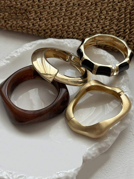 1pc asymetric resin bracelet in multi