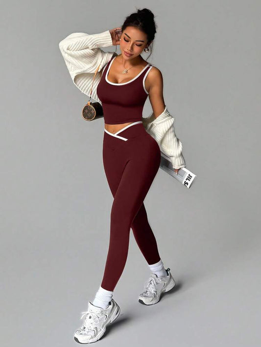 2pcs contrast sport sets in burgundy