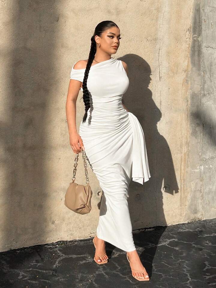 Asymmetrical neck side ruched bodycon dress in white