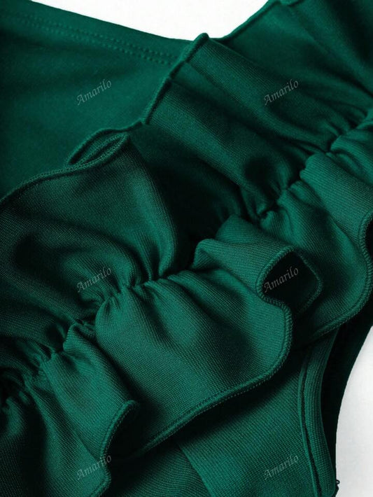 Asymmetrical shoulder ruffle trim maxi in green