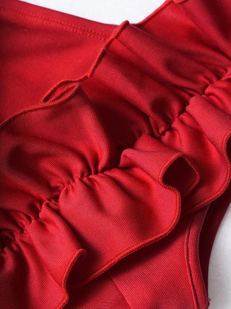 Asymmetrical shoulder ruffle trim maxi in red