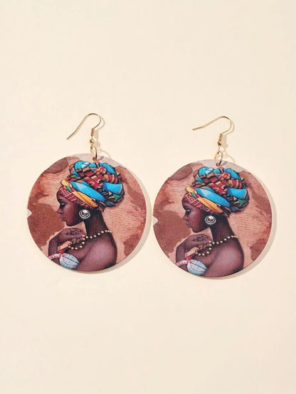 Figure graphic round drop earrings in multi