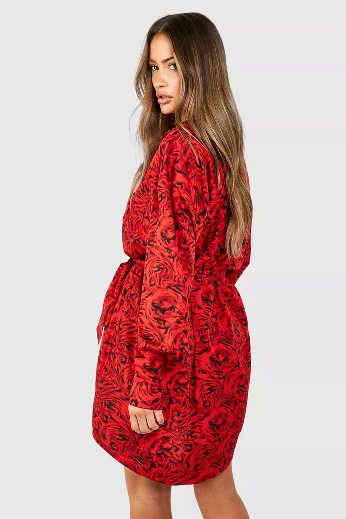 Floral batwing belted shirt dress in red