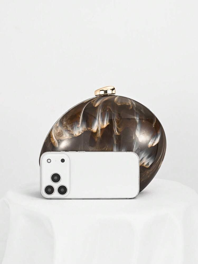 Gold pu ripple design box-shaped clutch in brown