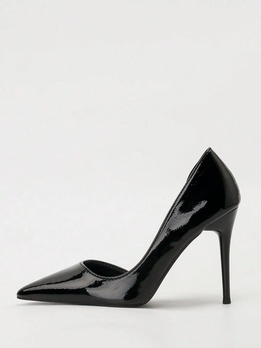 High heel pointed toe in black
