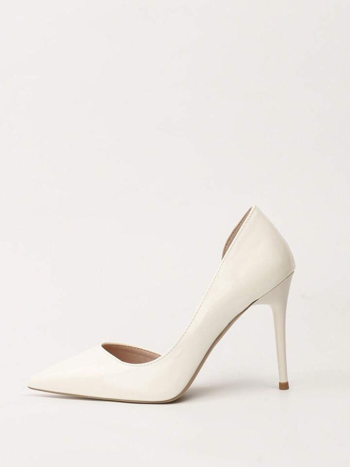 High heel pointed toe in nude