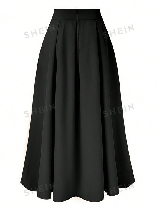 High waisted pleated maxi skirt in black