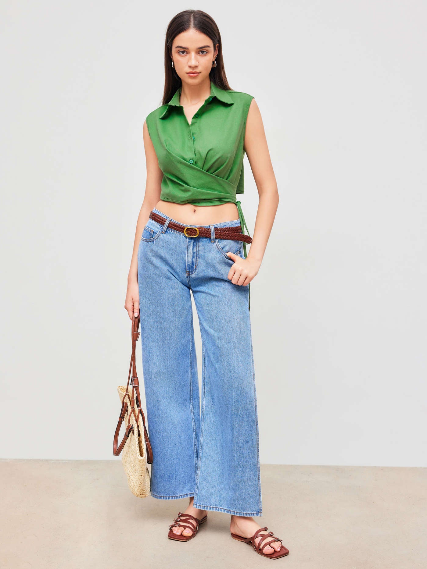 Linen-blend polo solid wrap button knotted crop top in green