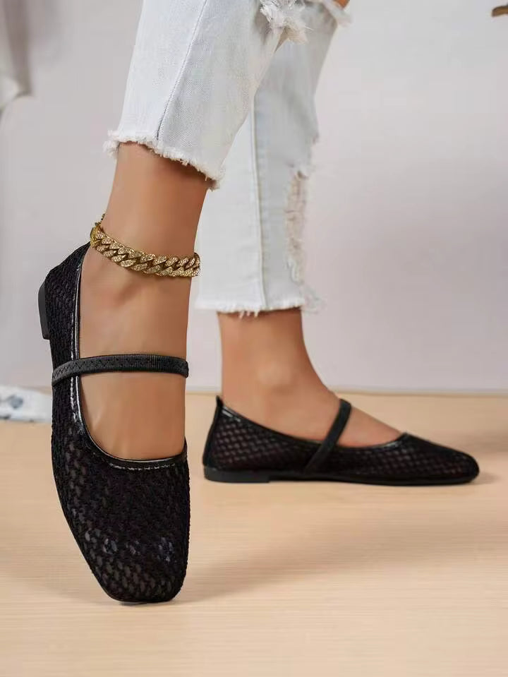 Lace mesh hollow flat shoe in balck