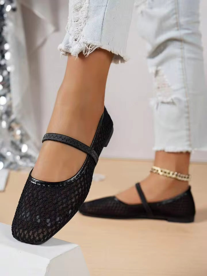Lace mesh hollow flat shoe in balck