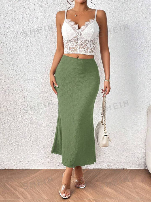 Lettuce mermaid hem skirt in green