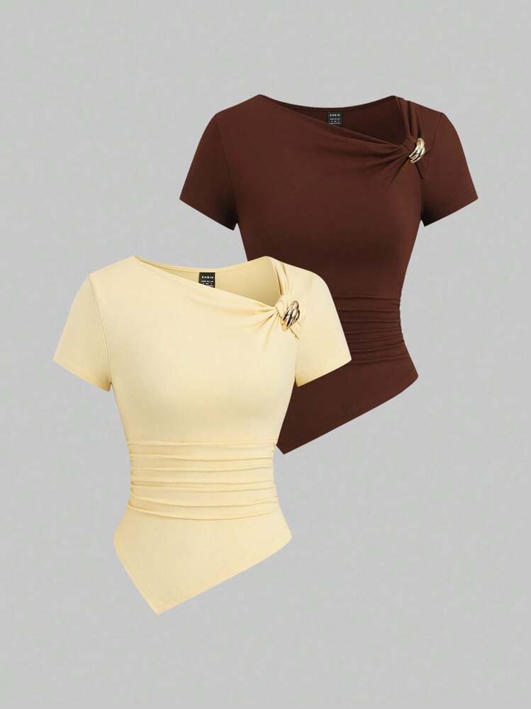 Metal decor asymmetrical plain t-shirt in yellow