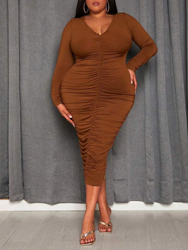 Pleated slim fit ruched bodycon dress in brown