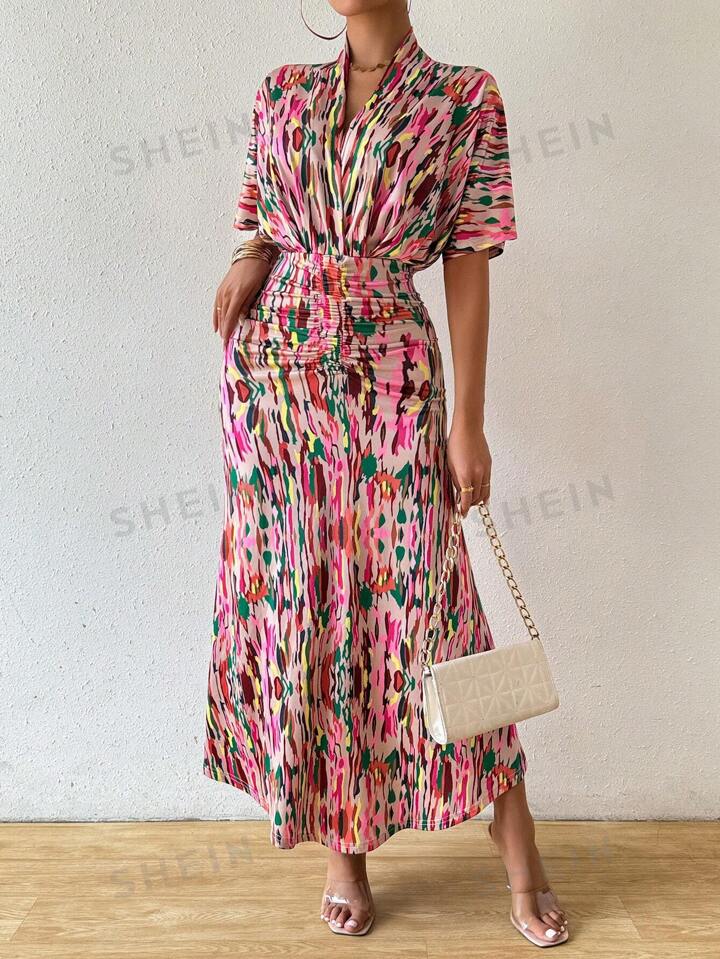 Printed v-neck batwing sleeve dress in pink