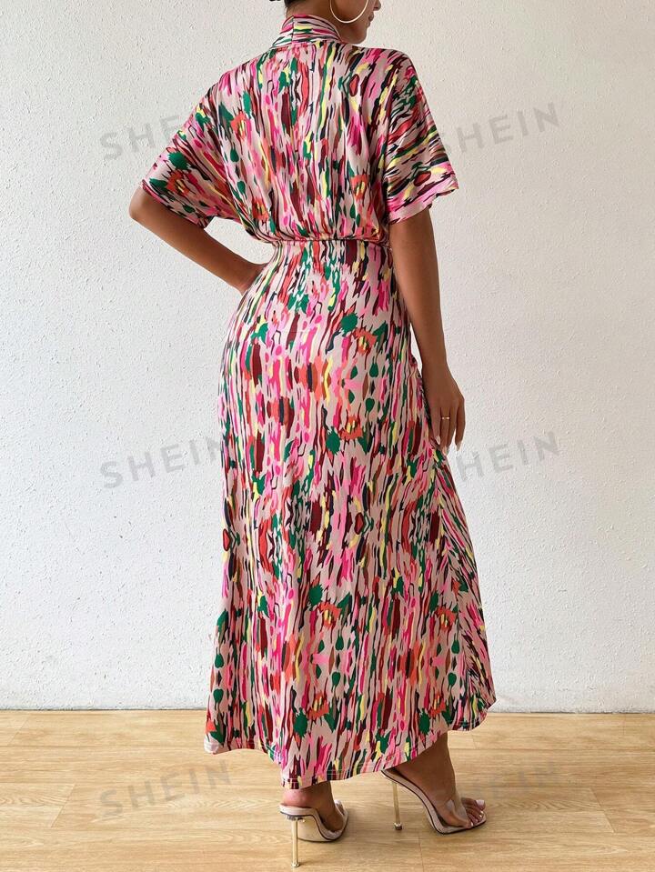 Printed v-neck batwing sleeve dress in pink