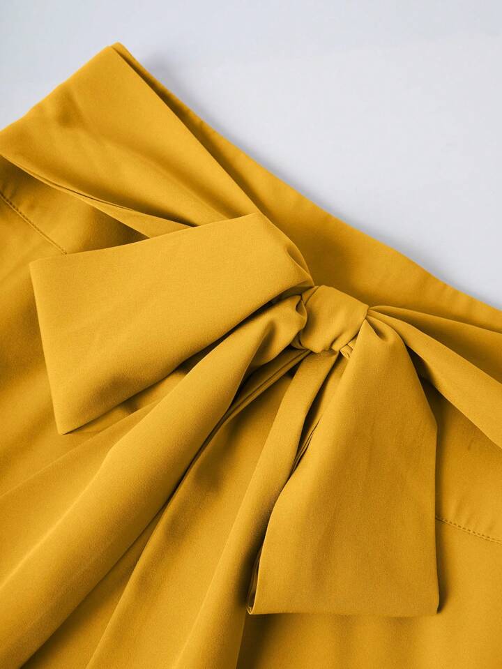 Ruched waist maxi skirt in yellow