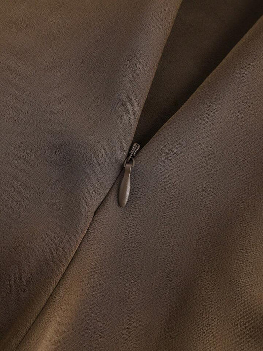 Satin high waist skirt in brown