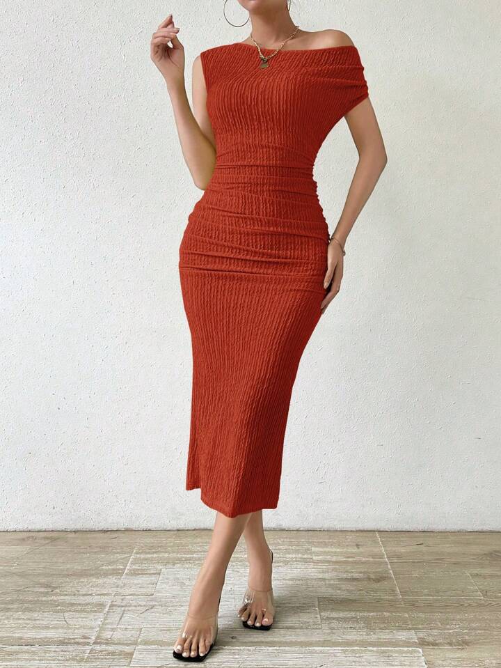 Sleeveless asmmetrical collar pleated dress in orange