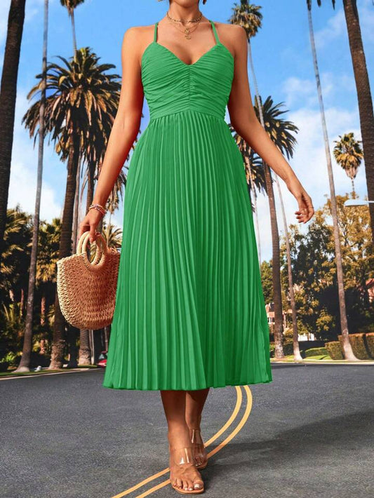 Solid color pleated hem cami dress in green