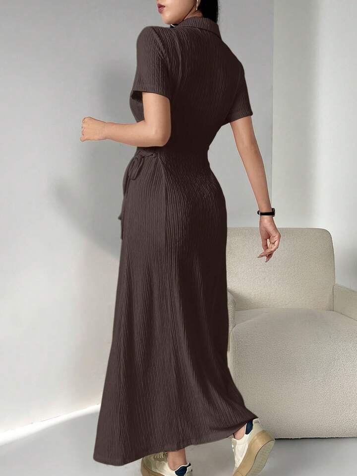 Solid color side tie waist short sleeve dress in brown