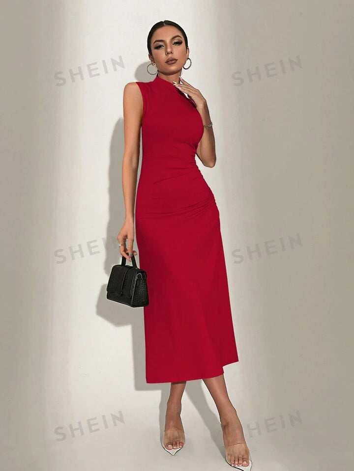 Solid color sleeveless stand collar dress in red