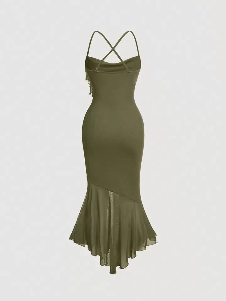 Solid lettuce trim mermaid hem cami dress in army green