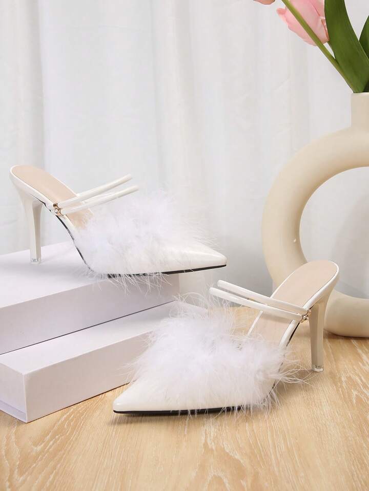 Toe furry high heel sandals in white