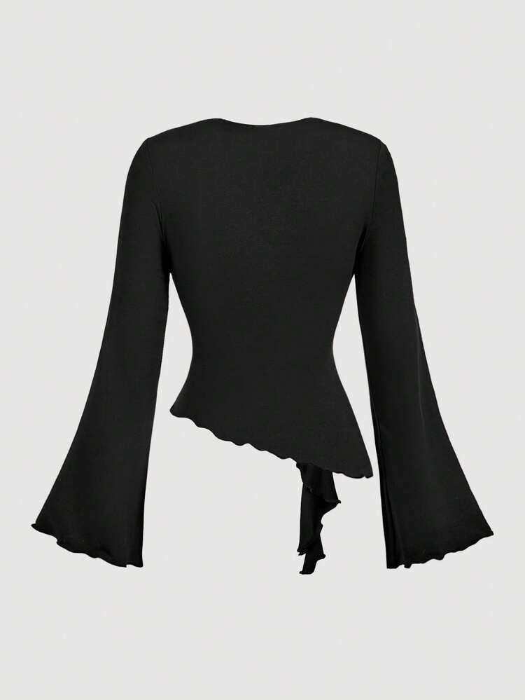 V-neck long sleeve top & metal buckle pants in black