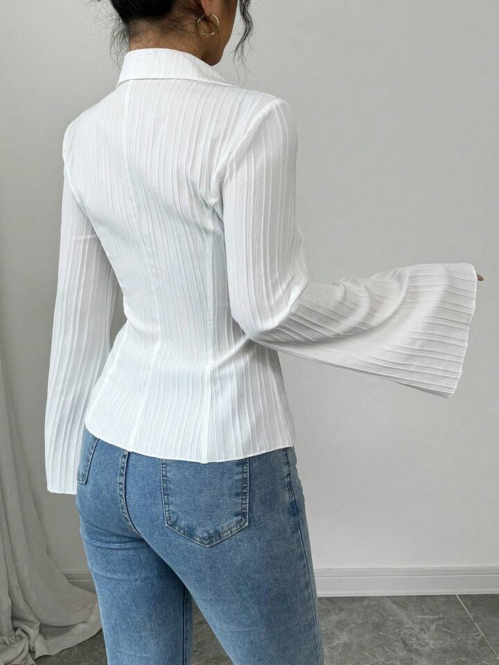 V neck collared ruched waist blouse in white